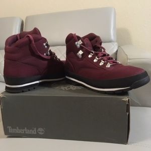 Men's Tim Boots - slightly worn